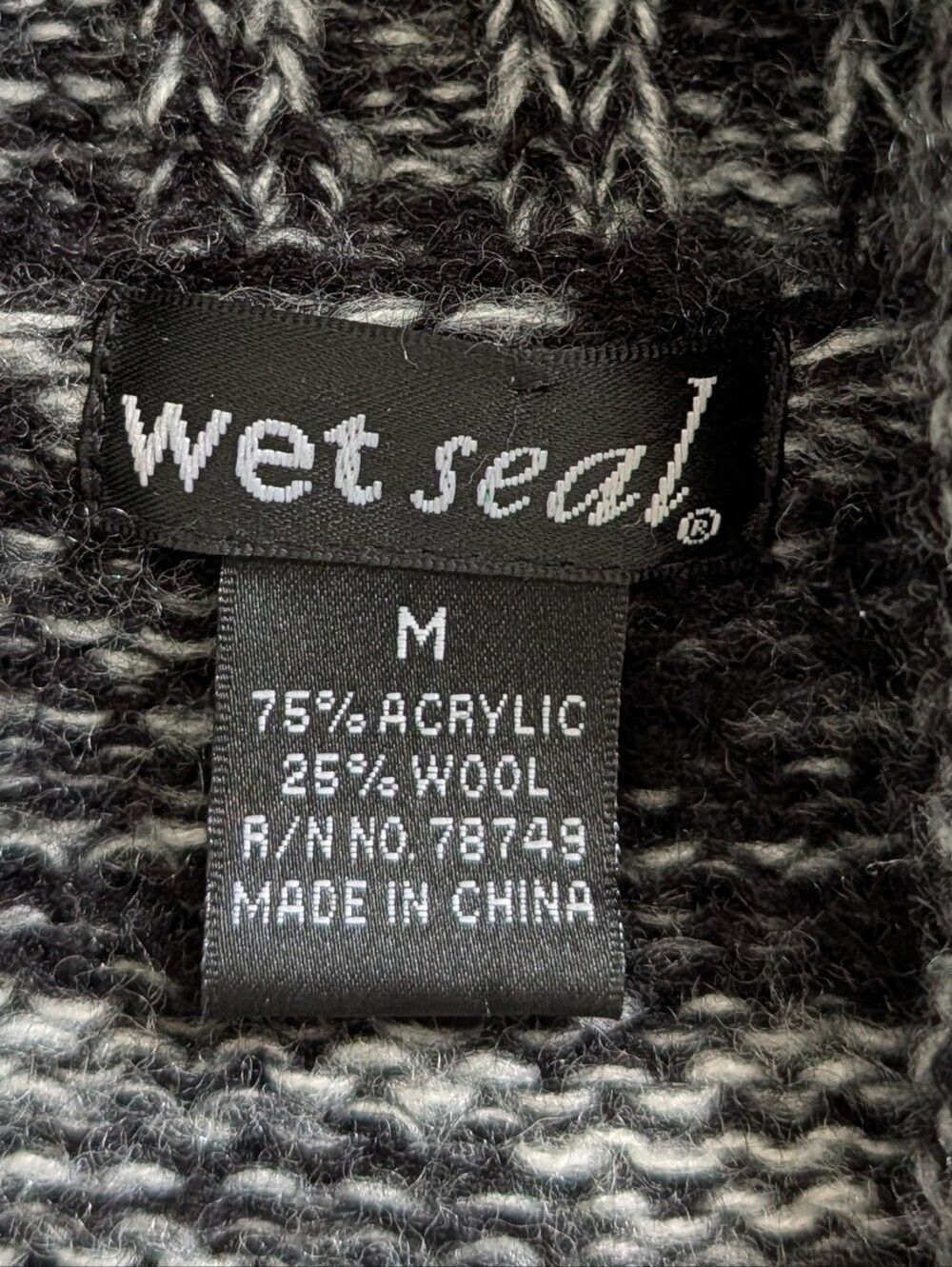 Wet Seal Womens Black Gray Marled Y2K Cropped Knit Shrug Cardigan Size Medium - Picture 6 of 9